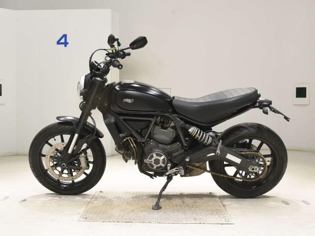 Ducati SCRAMBLER ICON