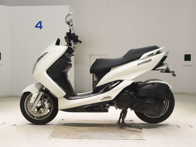 Yamaha MAJESTY 155S