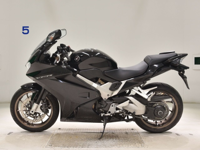 Honda VFR800F