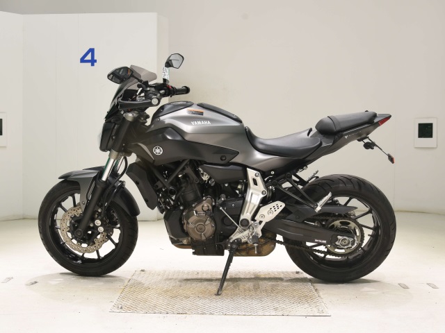 Yamaha MT-07