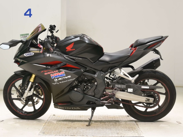 Honda CBR250RR-2