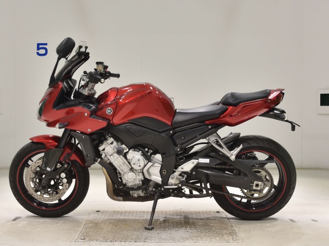 Yamaha FZ-1 FAZER