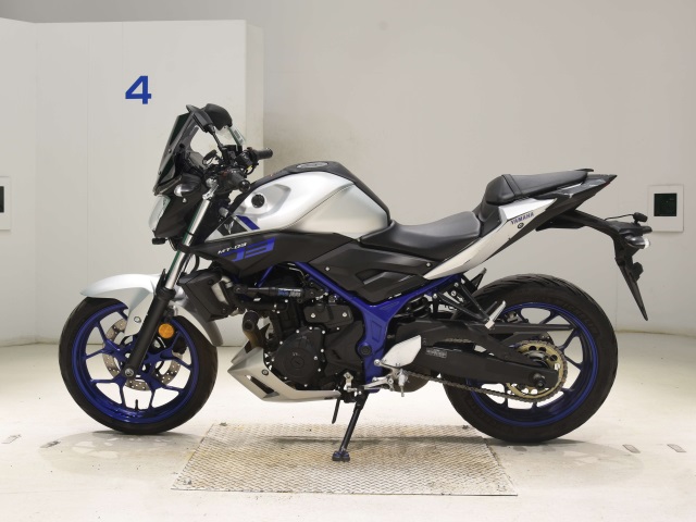 Yamaha MT-03