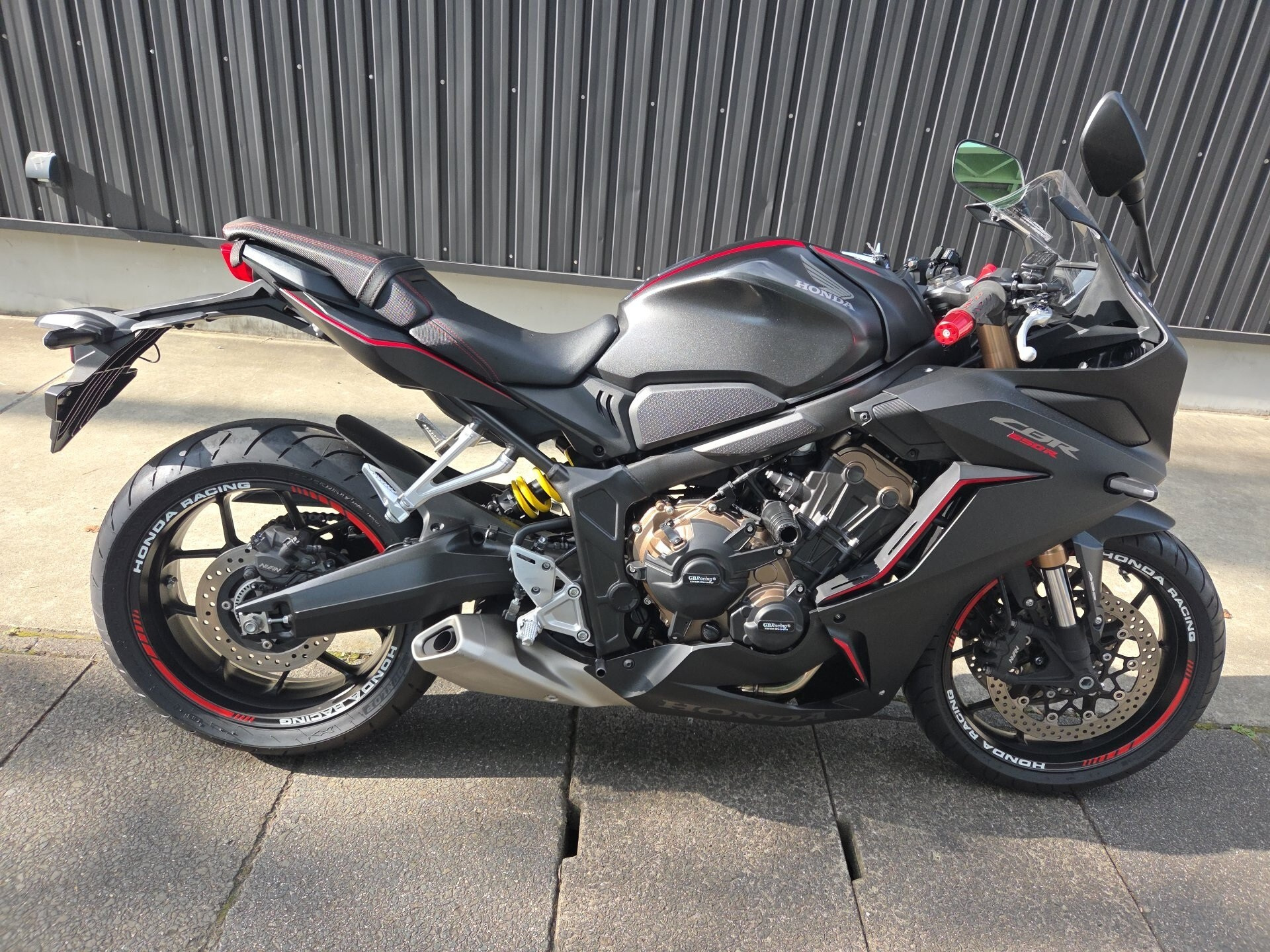 Ducati ST4S