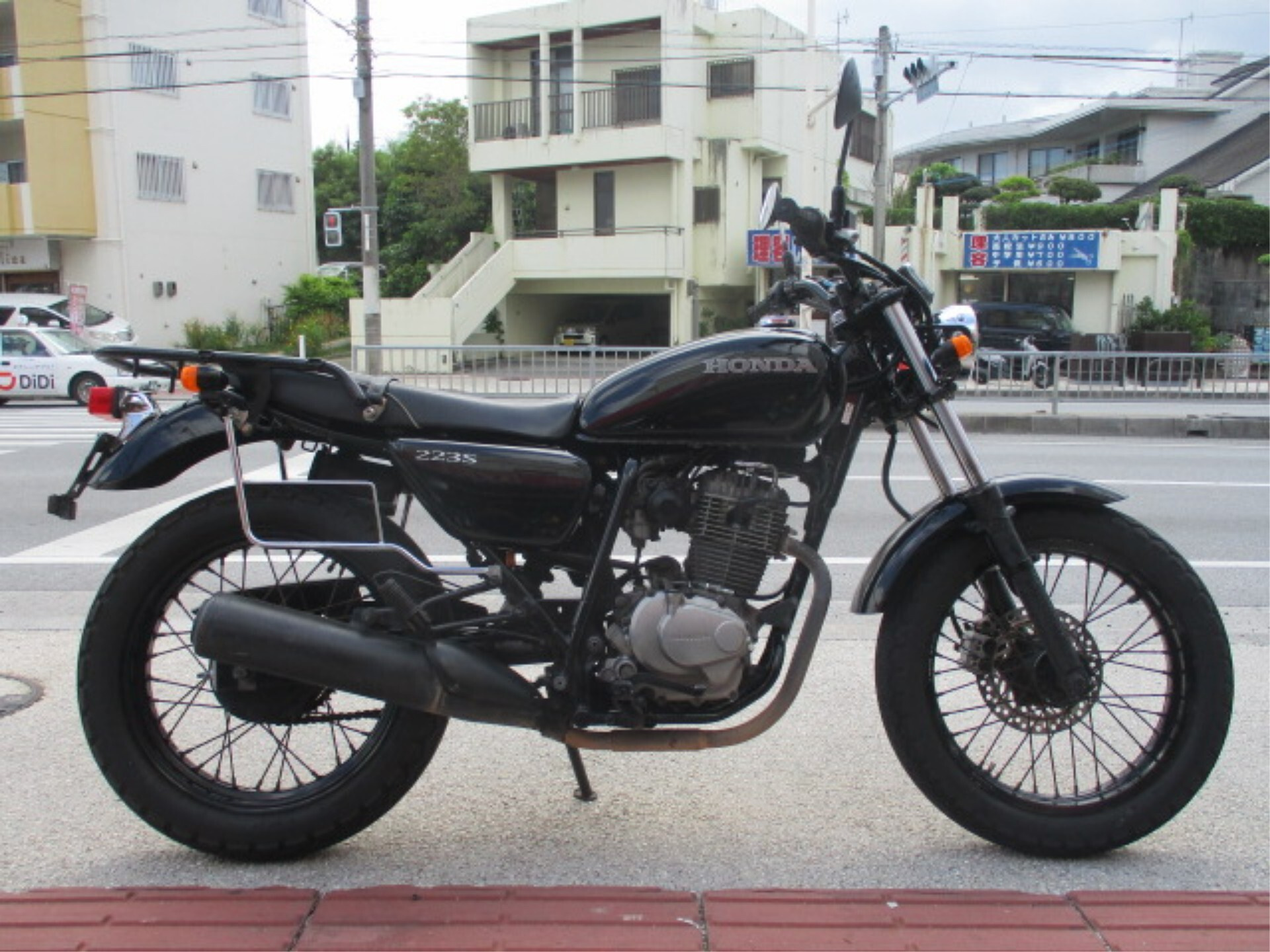 Honda CB223S
