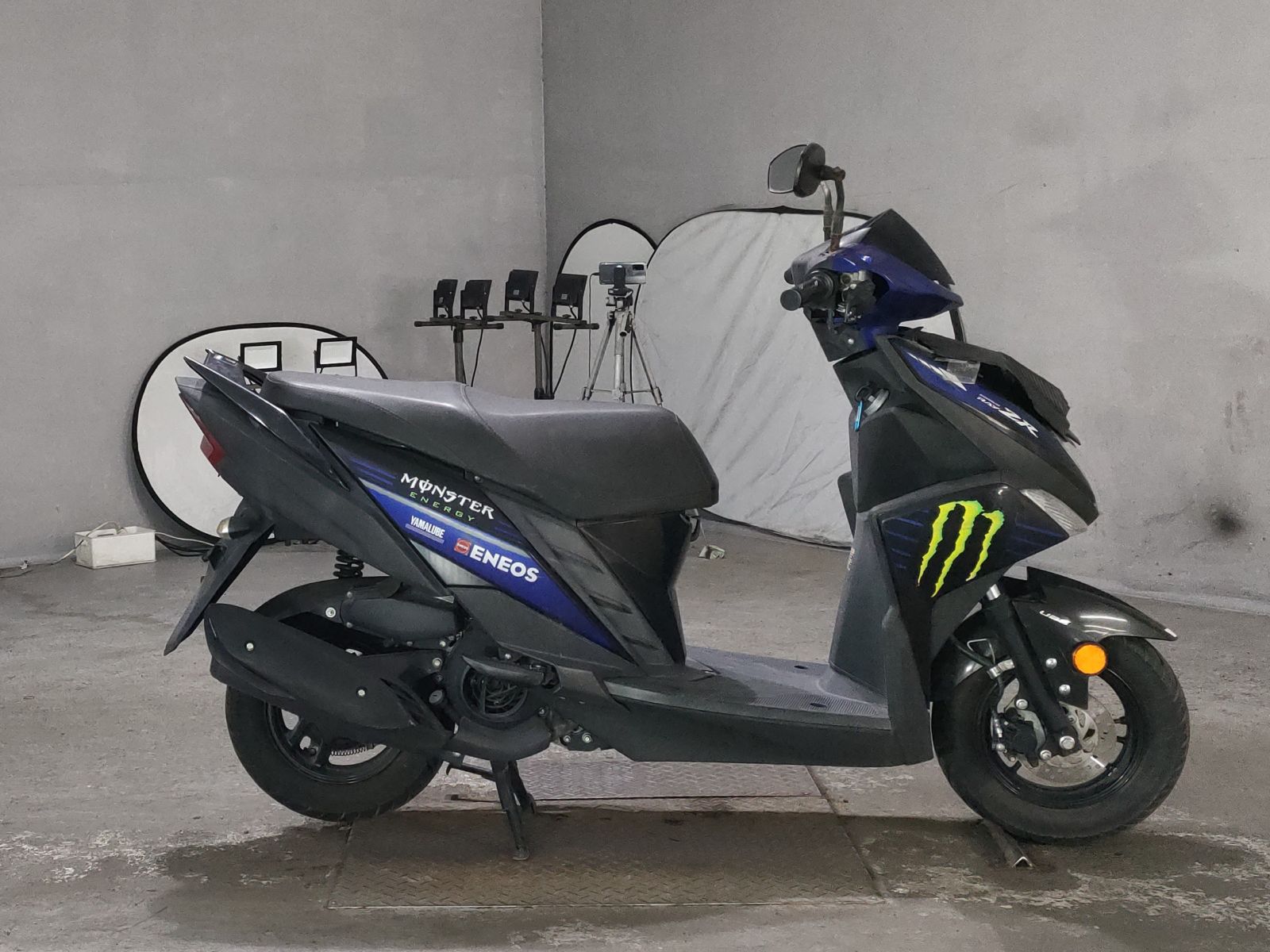 Yamaha CYGNUS RAY ZR