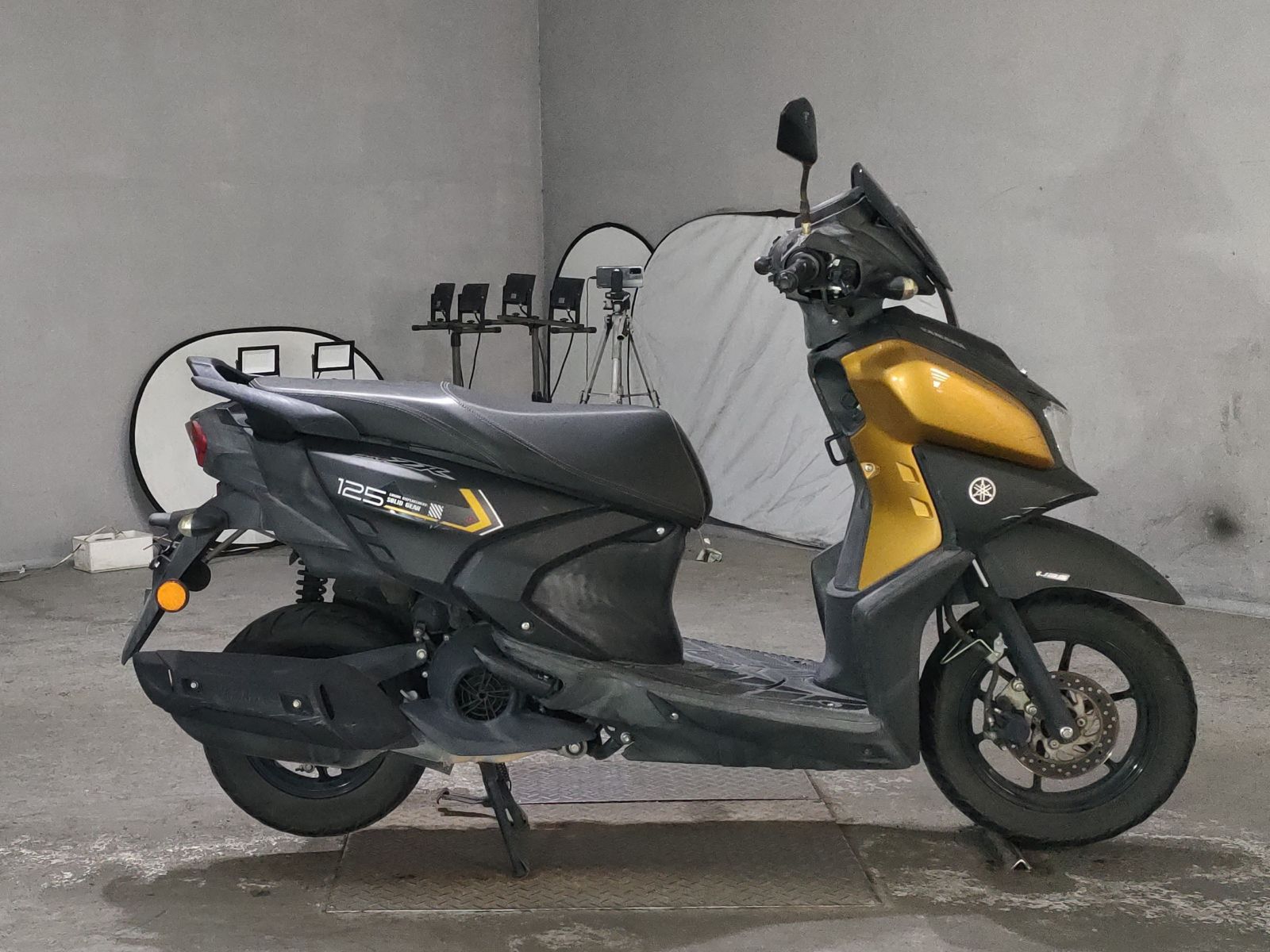Yamaha CYGNUS RAY ZR