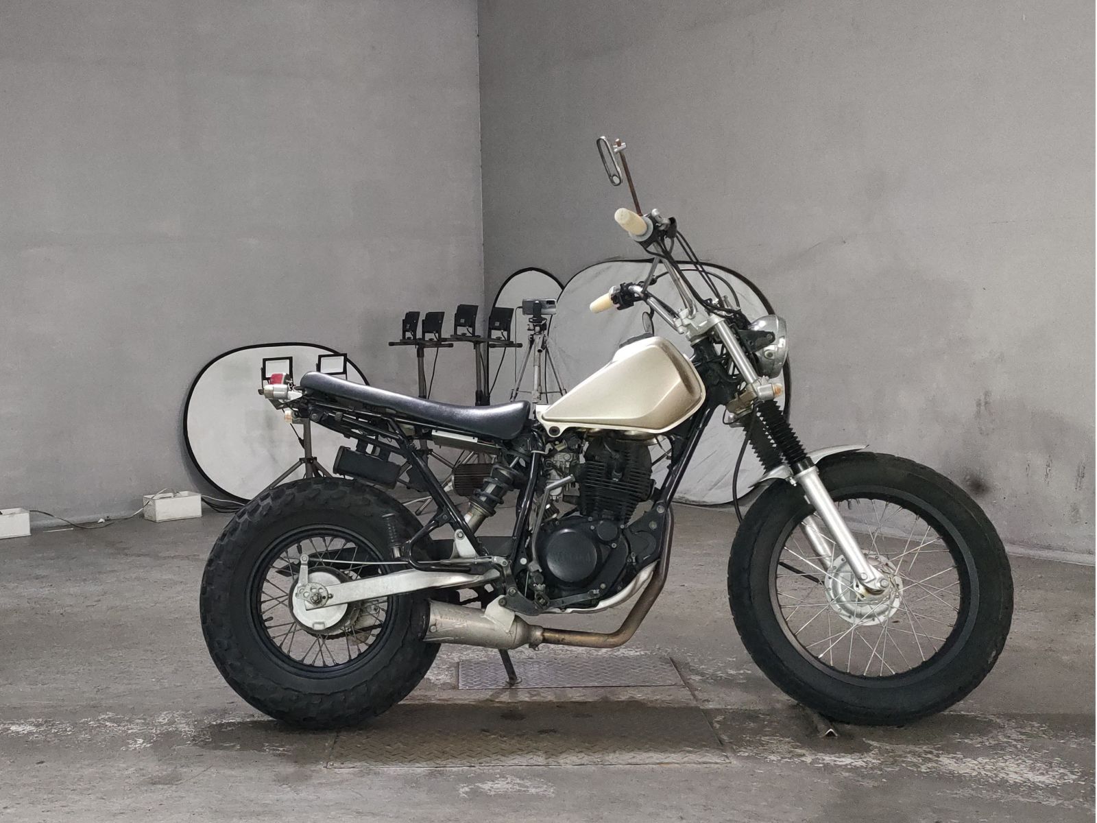 Yamaha TW200