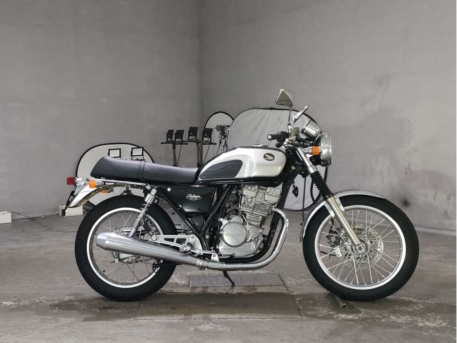 Honda GB250 CLUBMAN 1