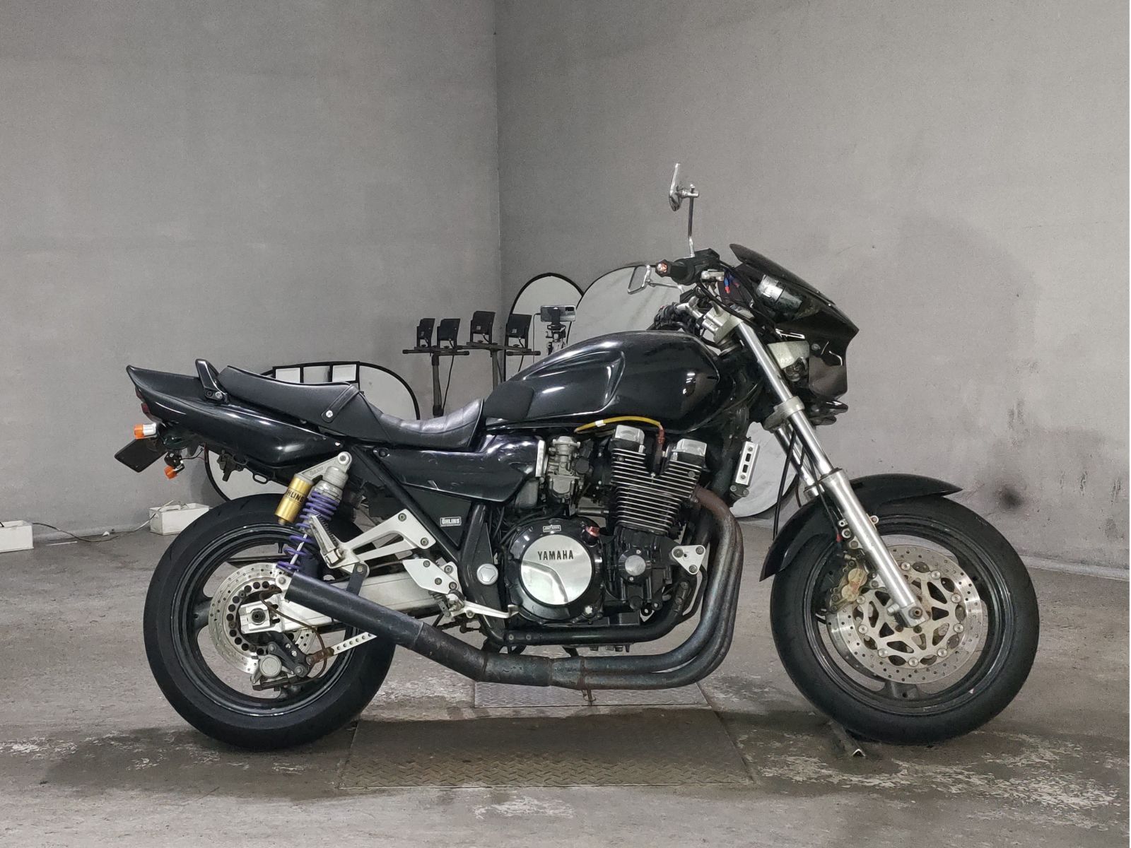 Yamaha XJR1200