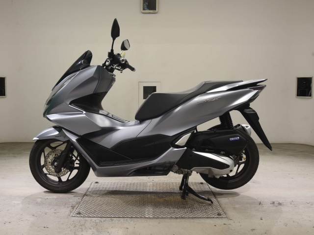 Honda PCX125-4