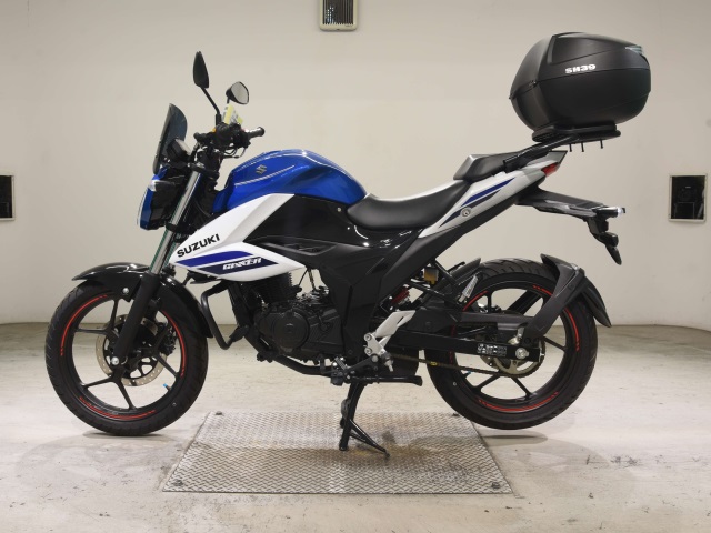 Suzuki GIXXER-150