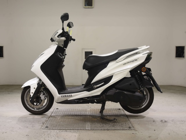 Yamaha CYGNUS 125XSR-3