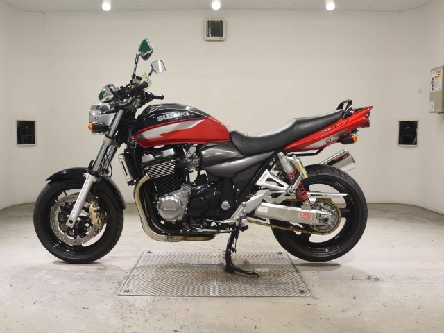 Suzuki GSX1400