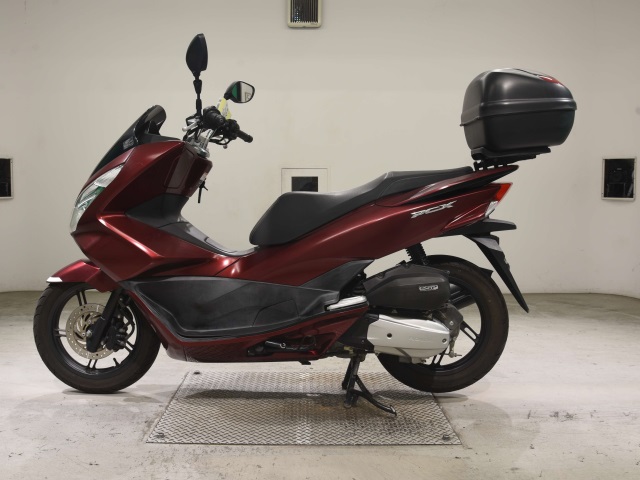 Honda PCX125-2