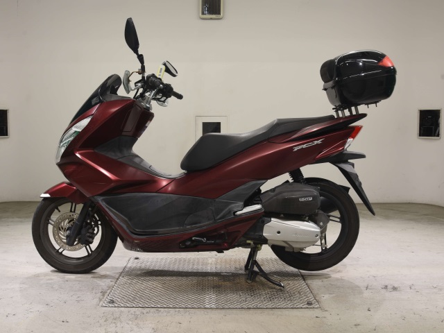 Honda PCX125-2