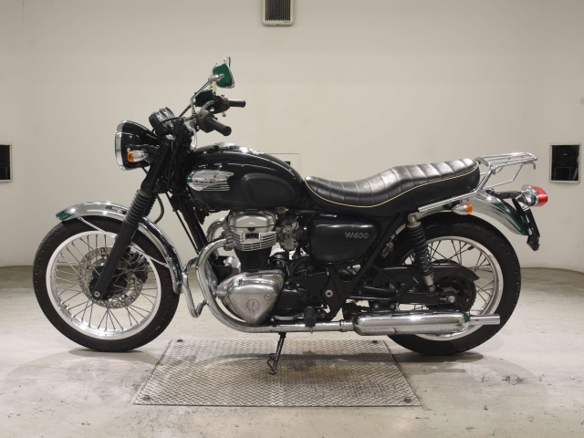 Kawasaki W400