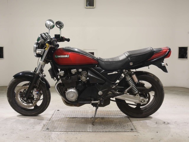 Kawasaki ZEPHYR400K