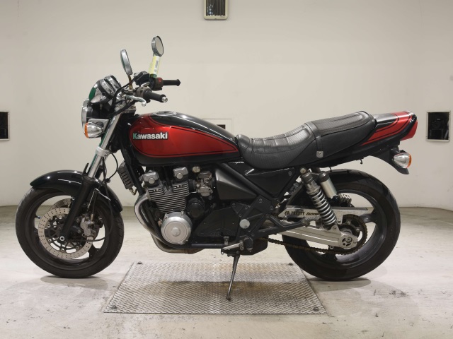 Kawasaki ZEPHYR400K