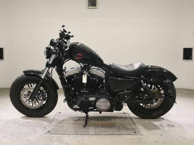 Harley-Davidson Forty-Eight XL1200X