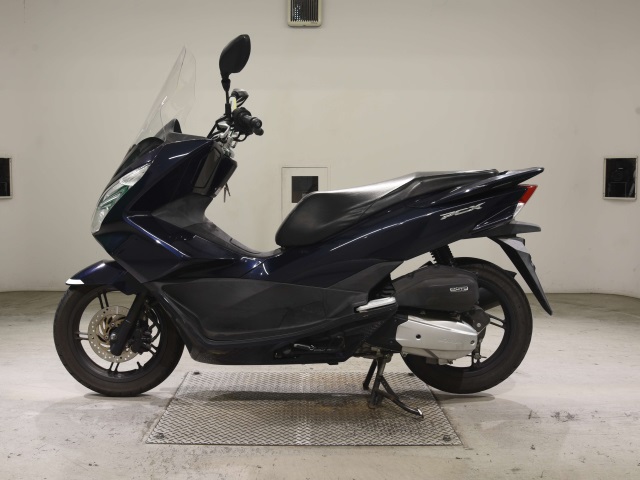 Honda PCX125-2