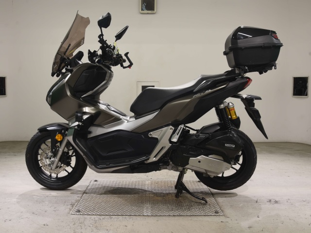 Honda ADV150