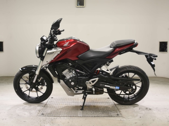 Honda CB125R