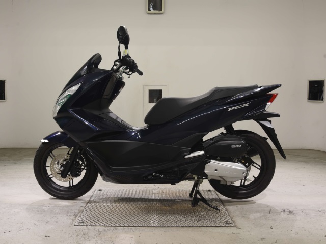 Honda PCX125-2