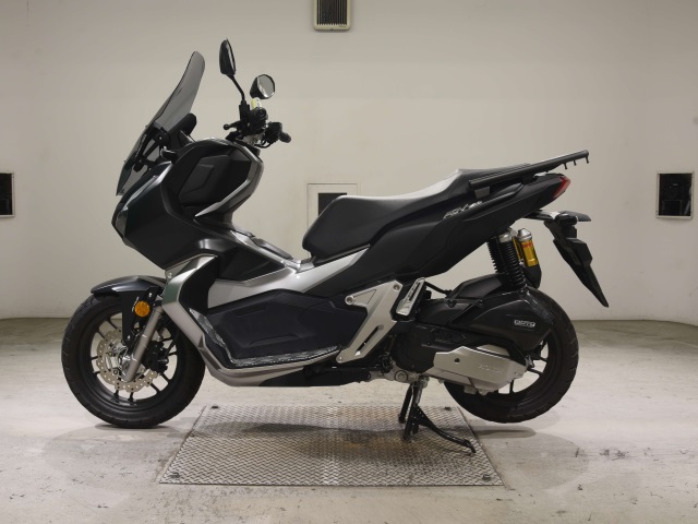 Honda ADV150
