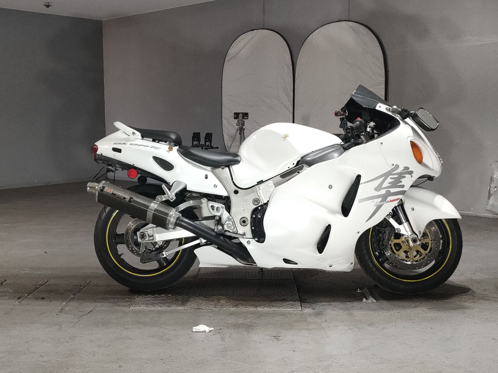 Suzuki GSX1300R HAYABUSA