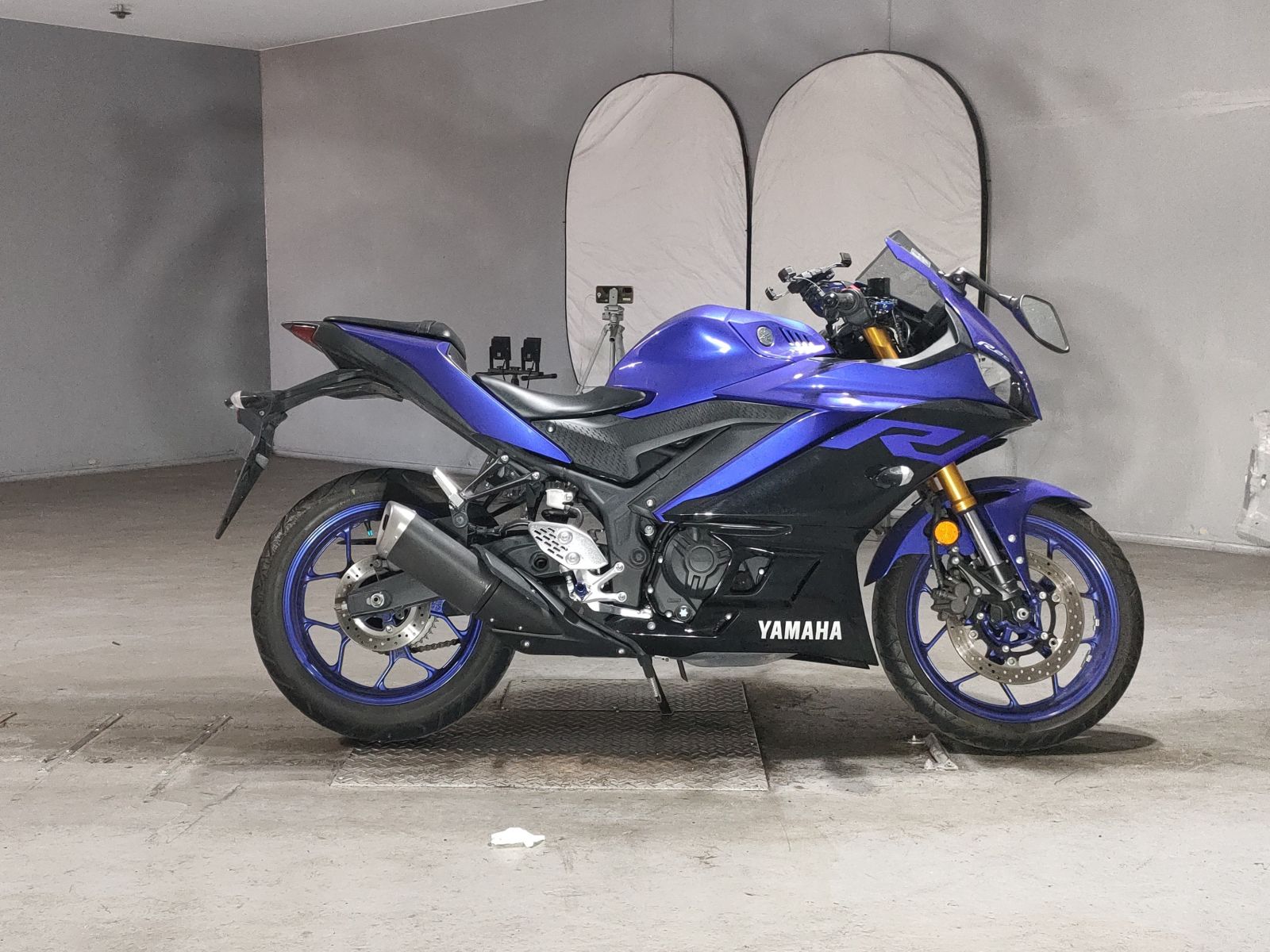 Yamaha YZF-R25