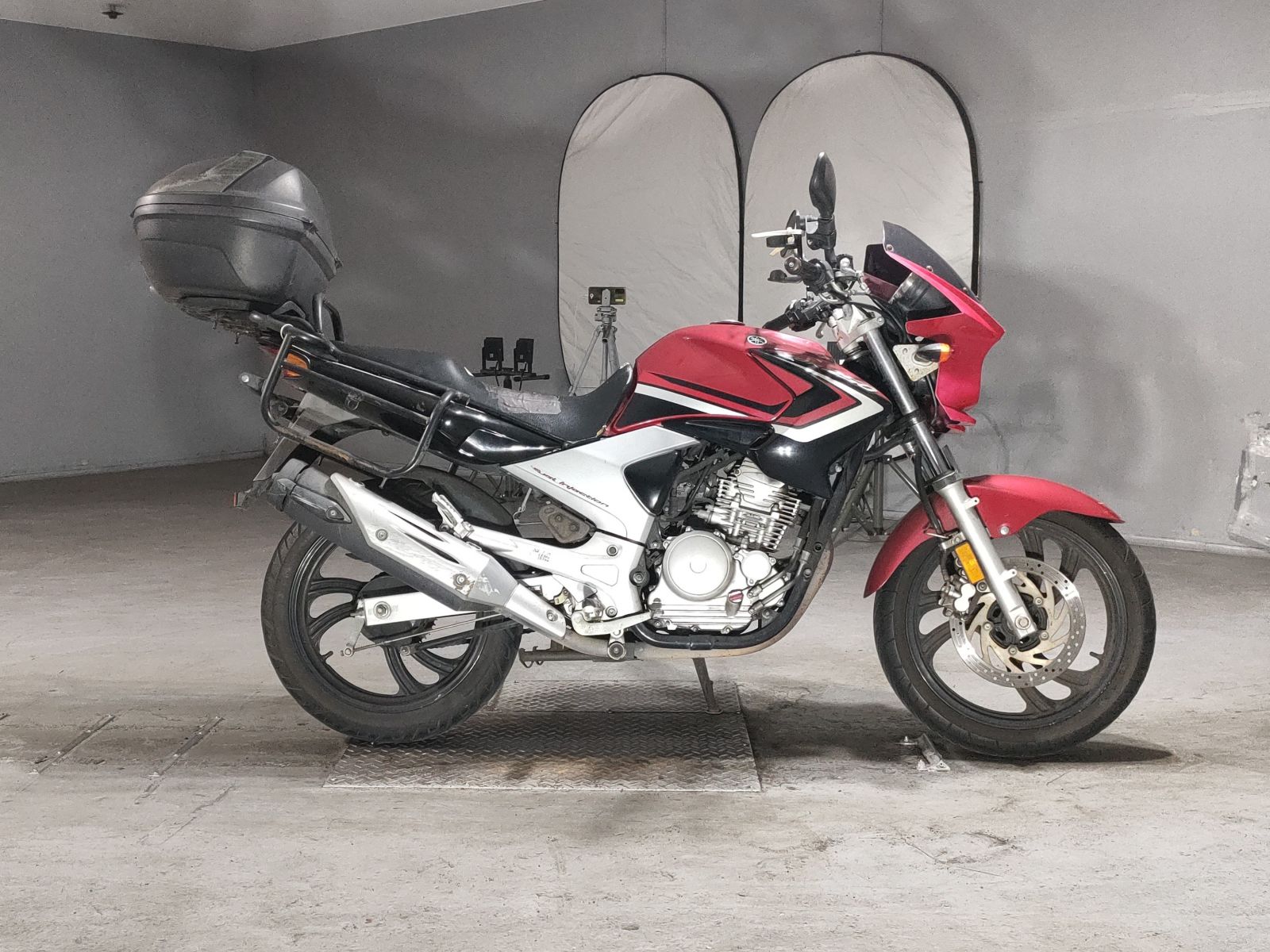 Yamaha YBR250