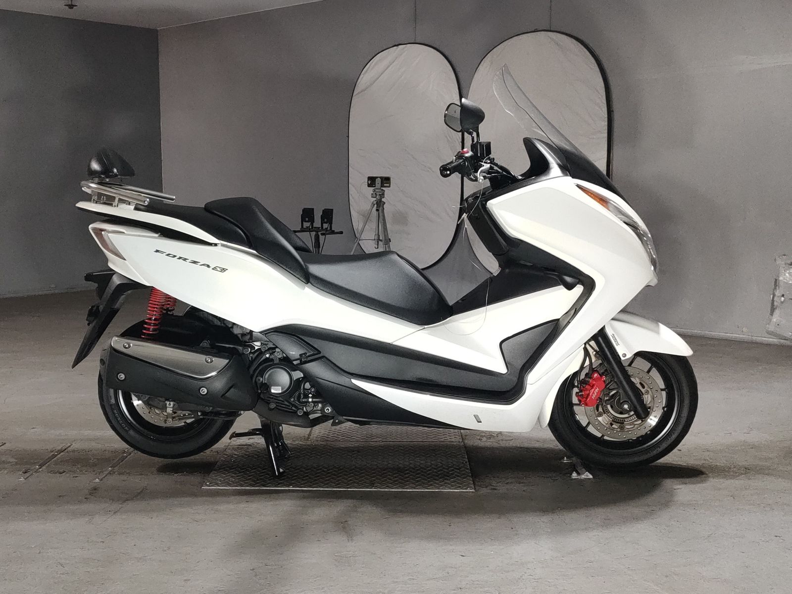 Honda FORZA