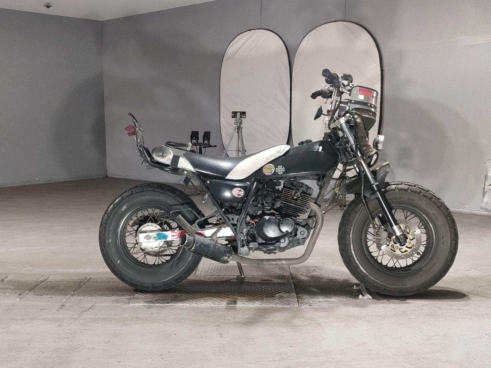 Suzuki VANVAN 200