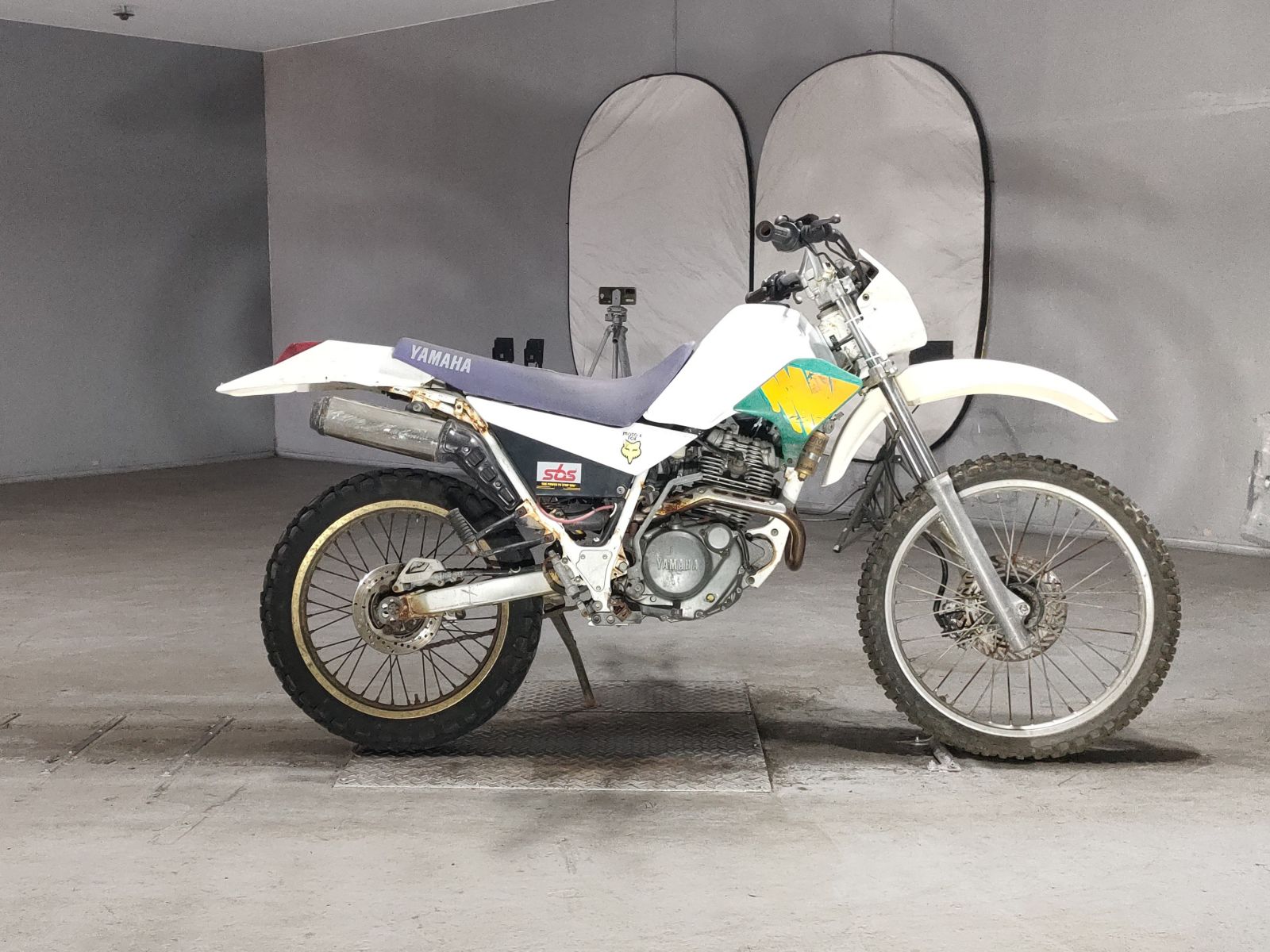 Yamaha SEROW 225W
