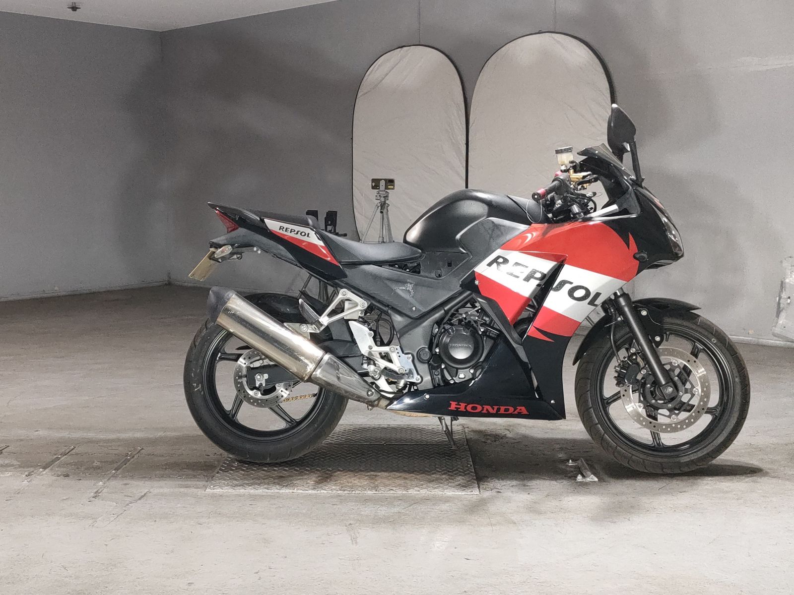 Honda CBR250R