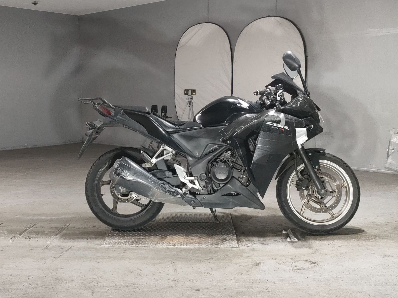 Honda CBR250R