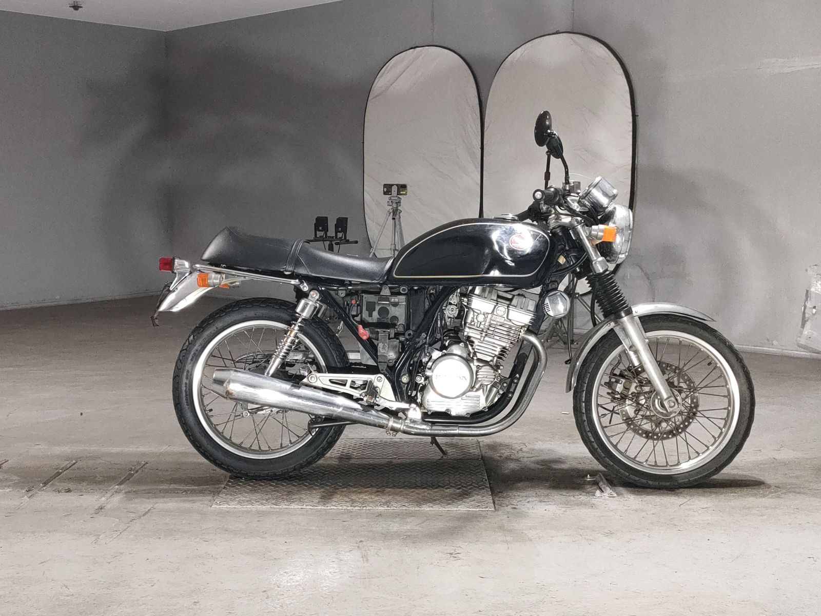 Honda GB250 CLUBMAN 1