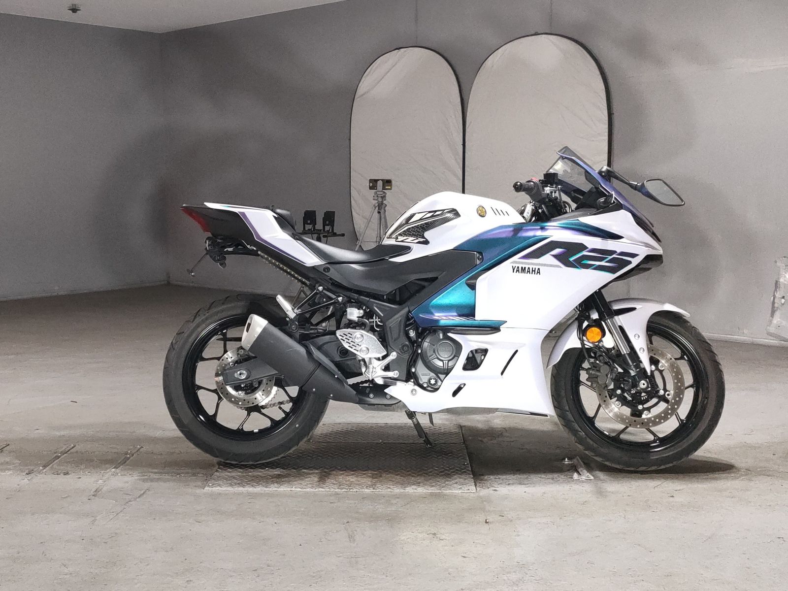 Yamaha YZF-R25