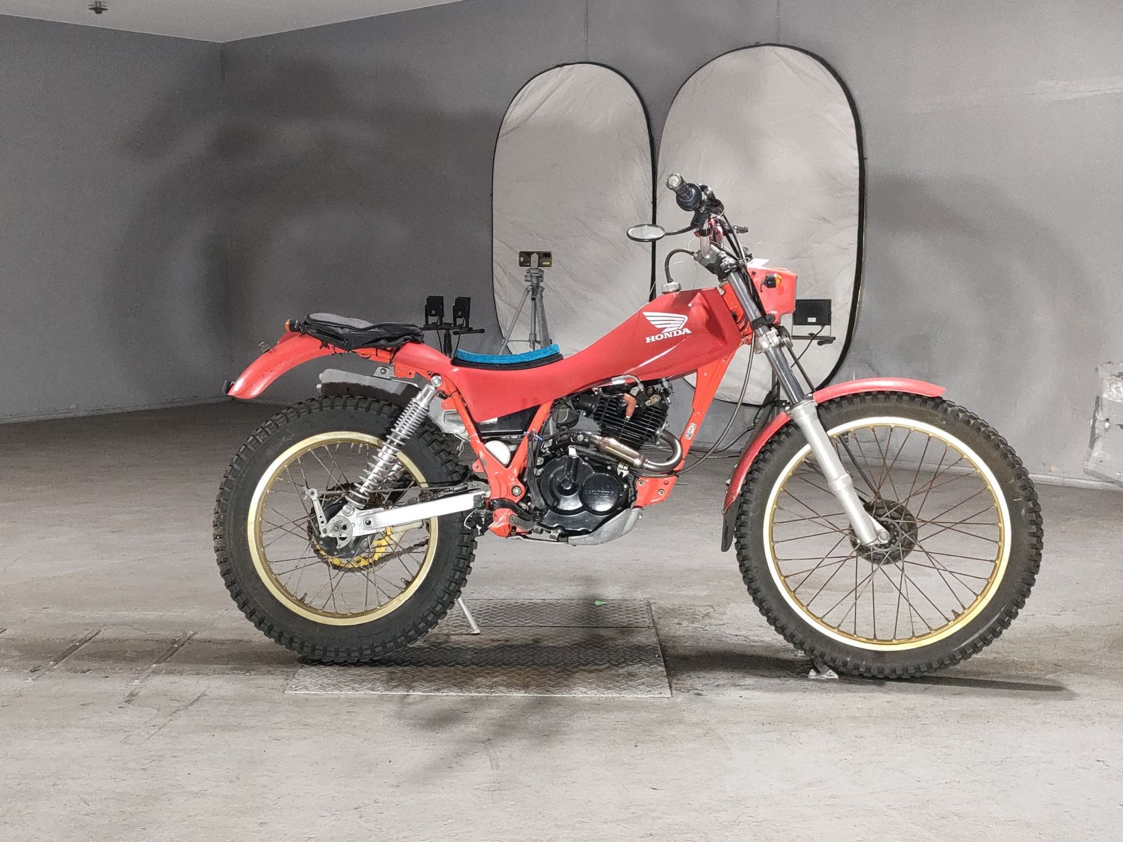 Honda TLR200