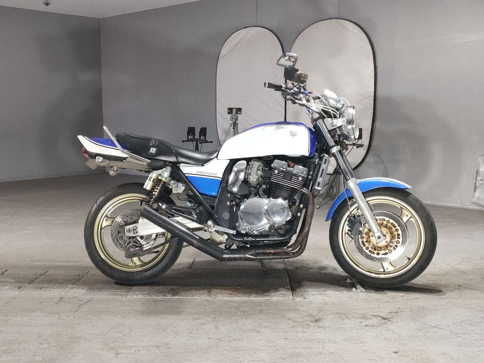 Suzuki GSX400