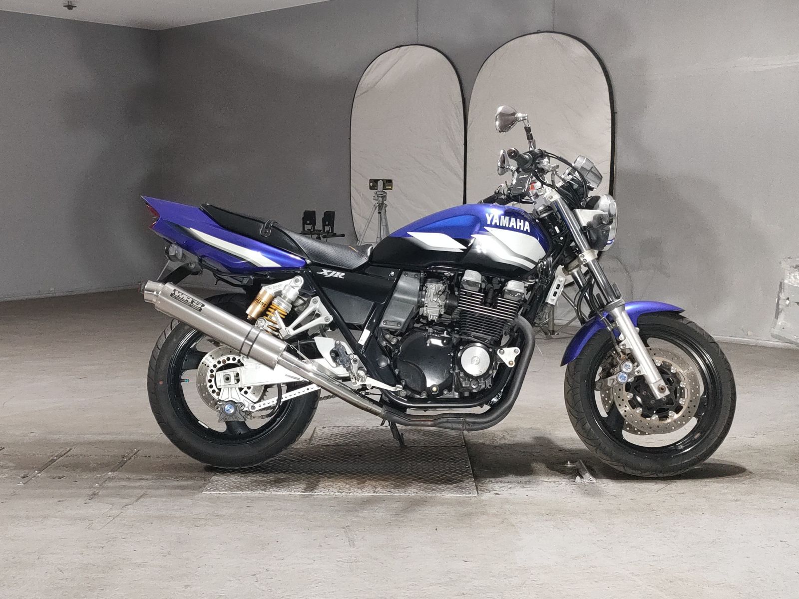 Yamaha XJR400R-1