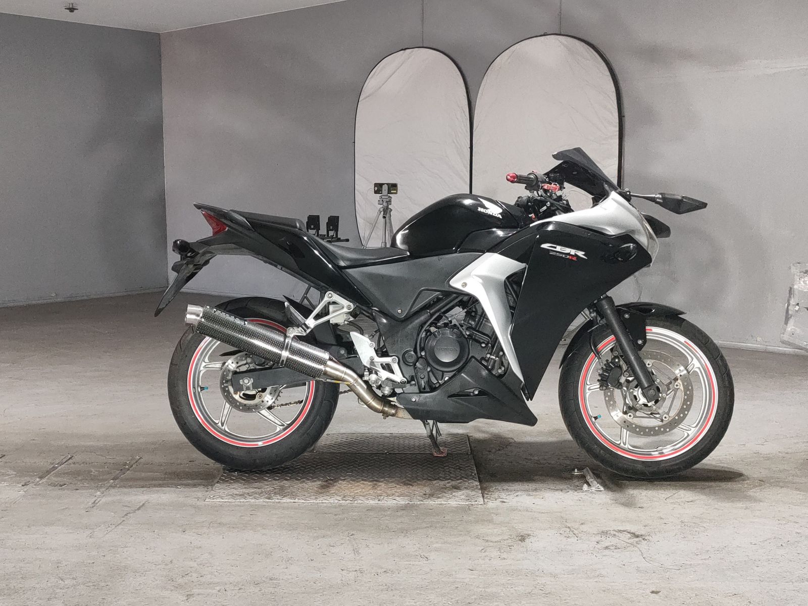 Honda CBR250R