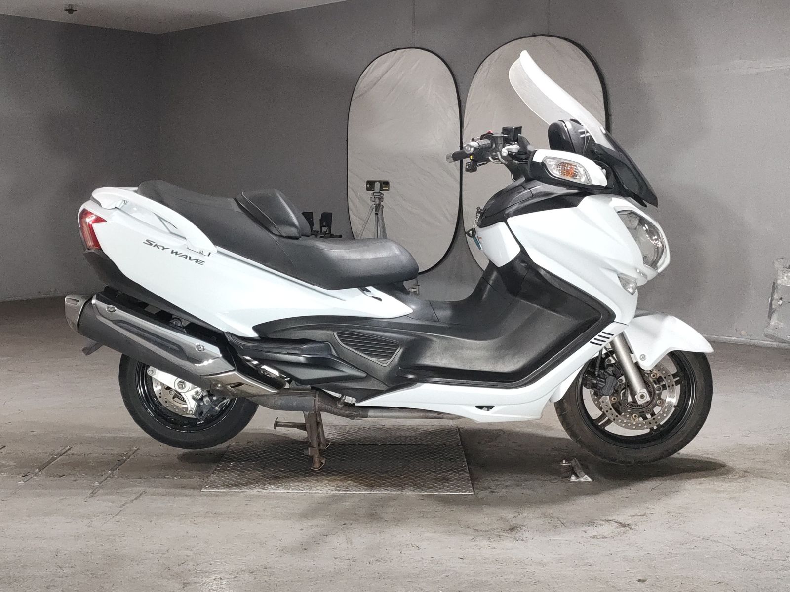 Suzuki SKYWAVE 650LX