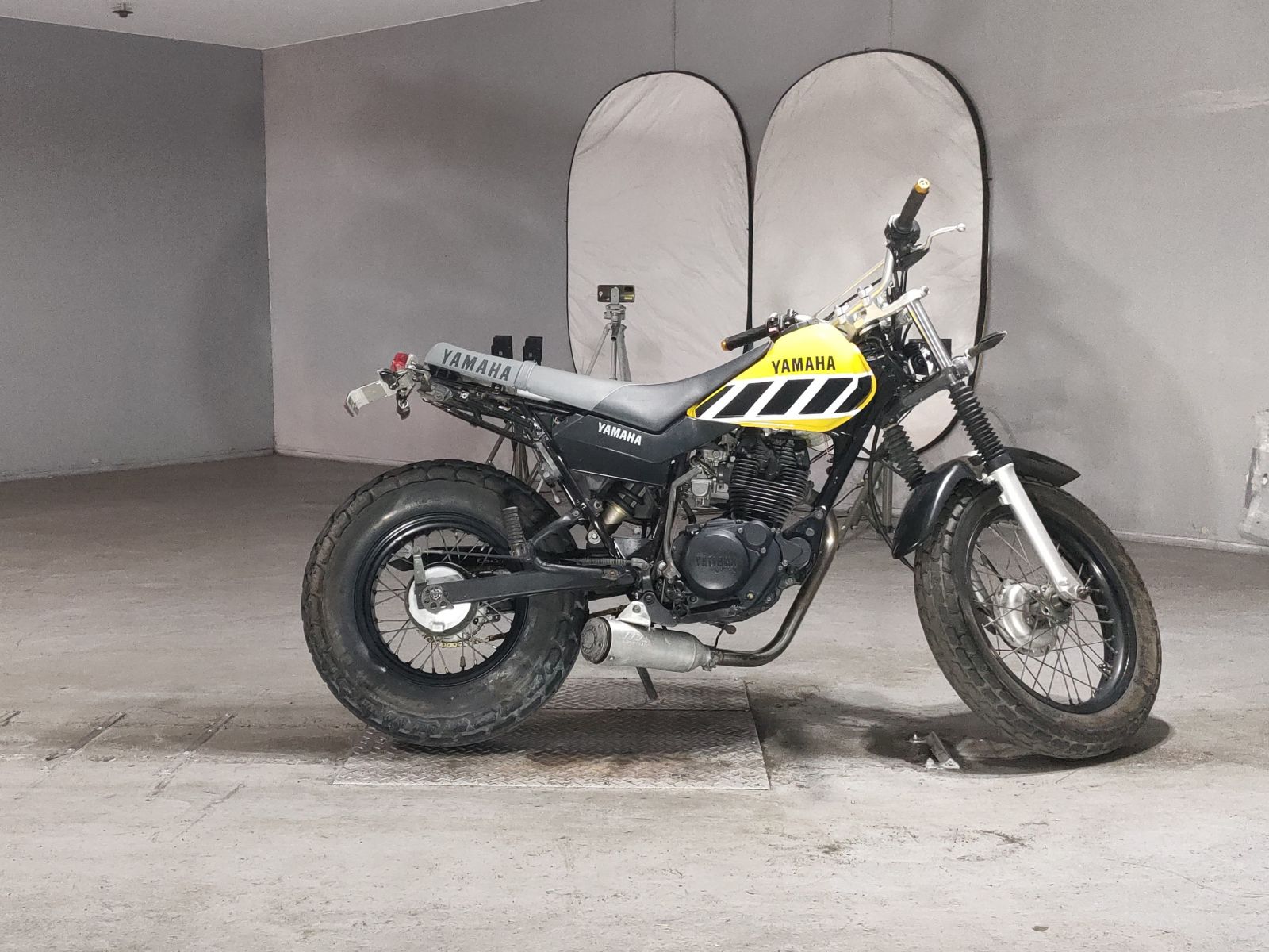 Yamaha TW200