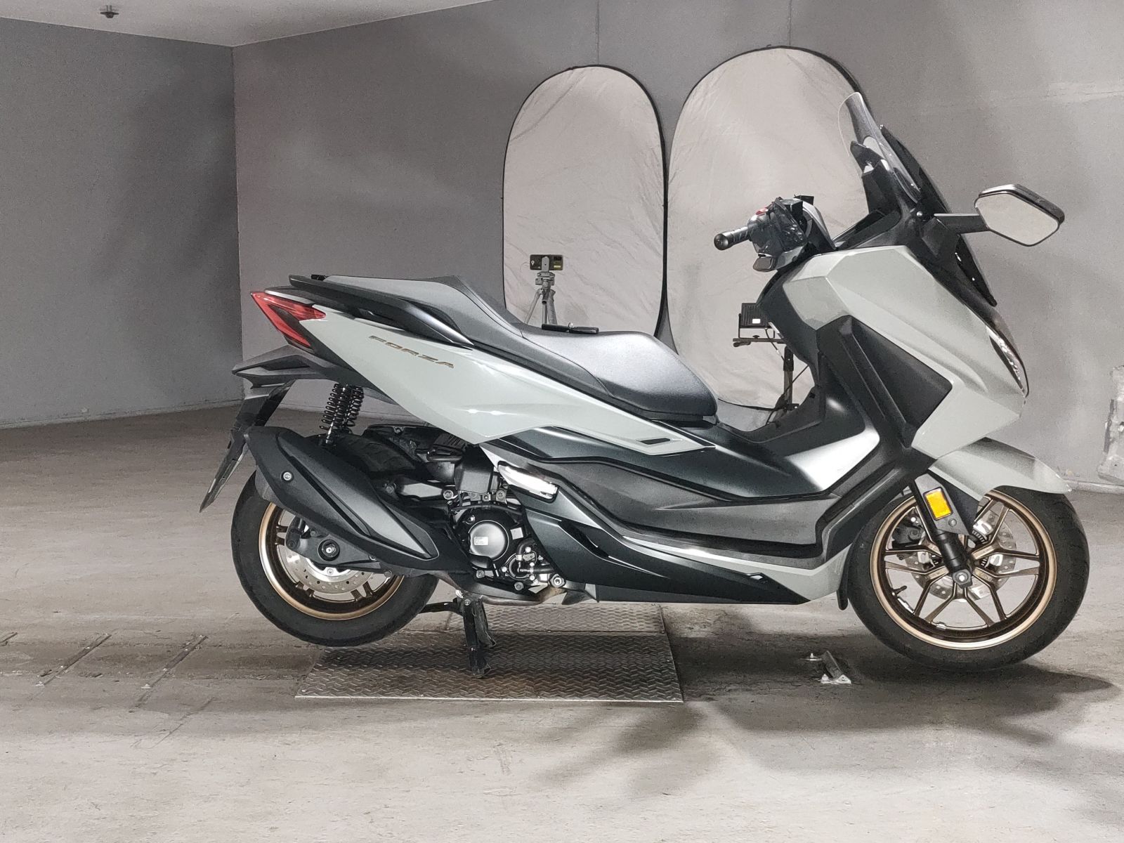 Honda FORZA