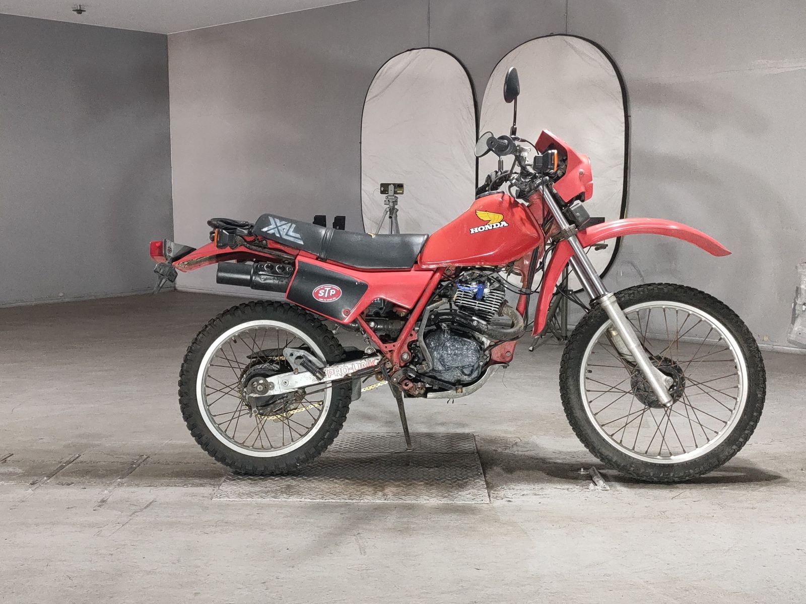 Honda XL200R