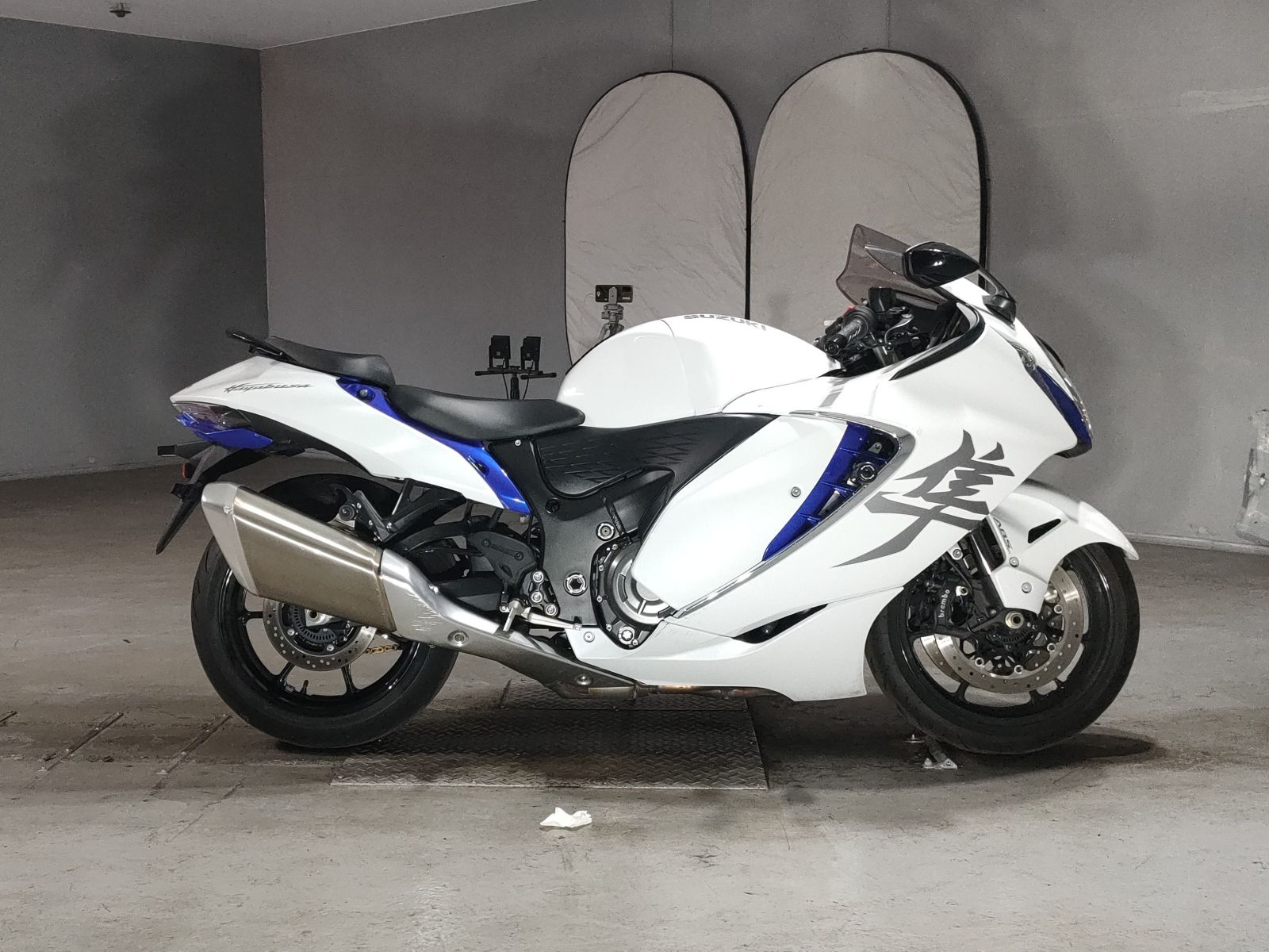 Suzuki GSX1300R HAYABUSA