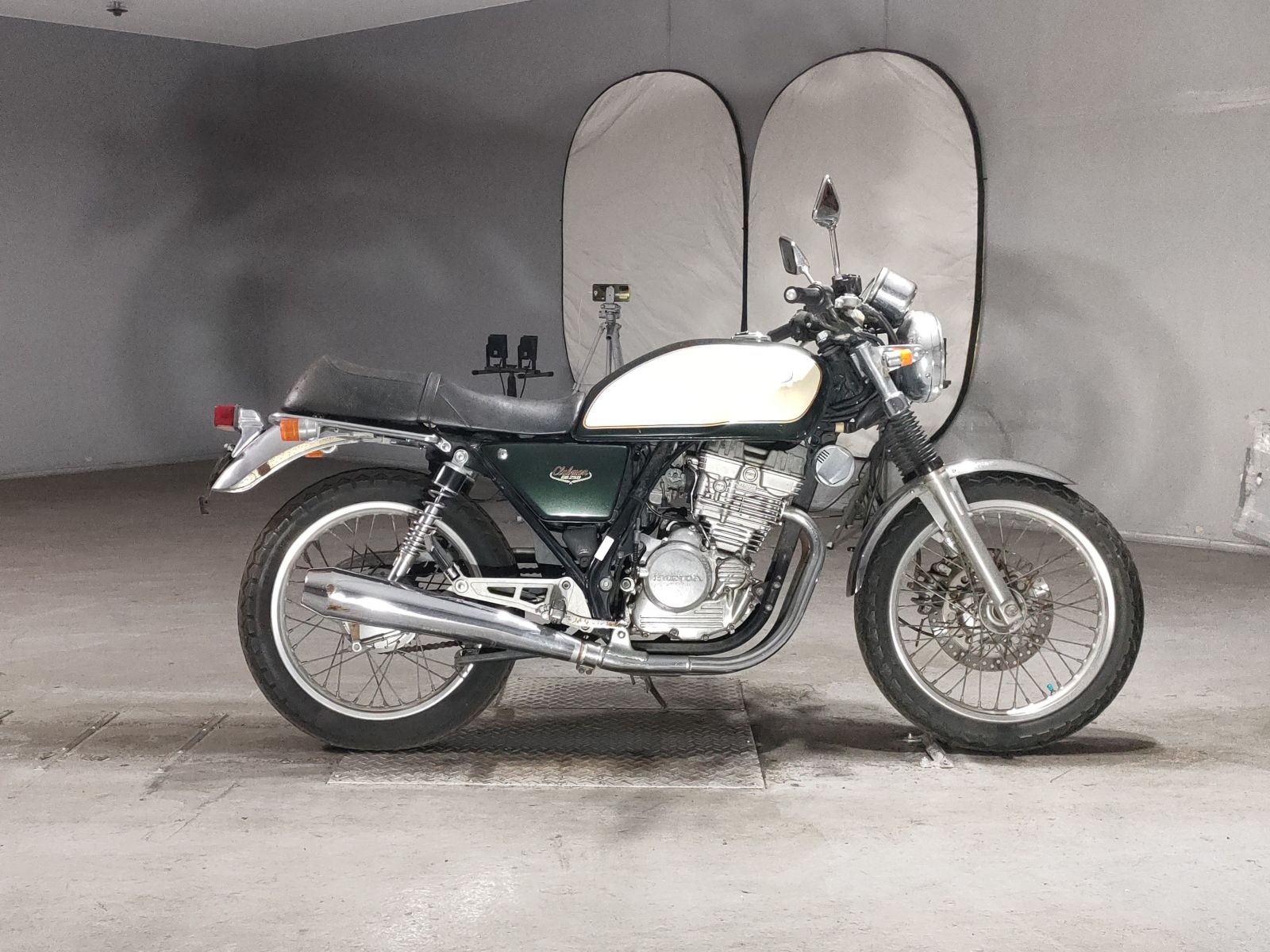 Honda GB250 CLUBMAN 1