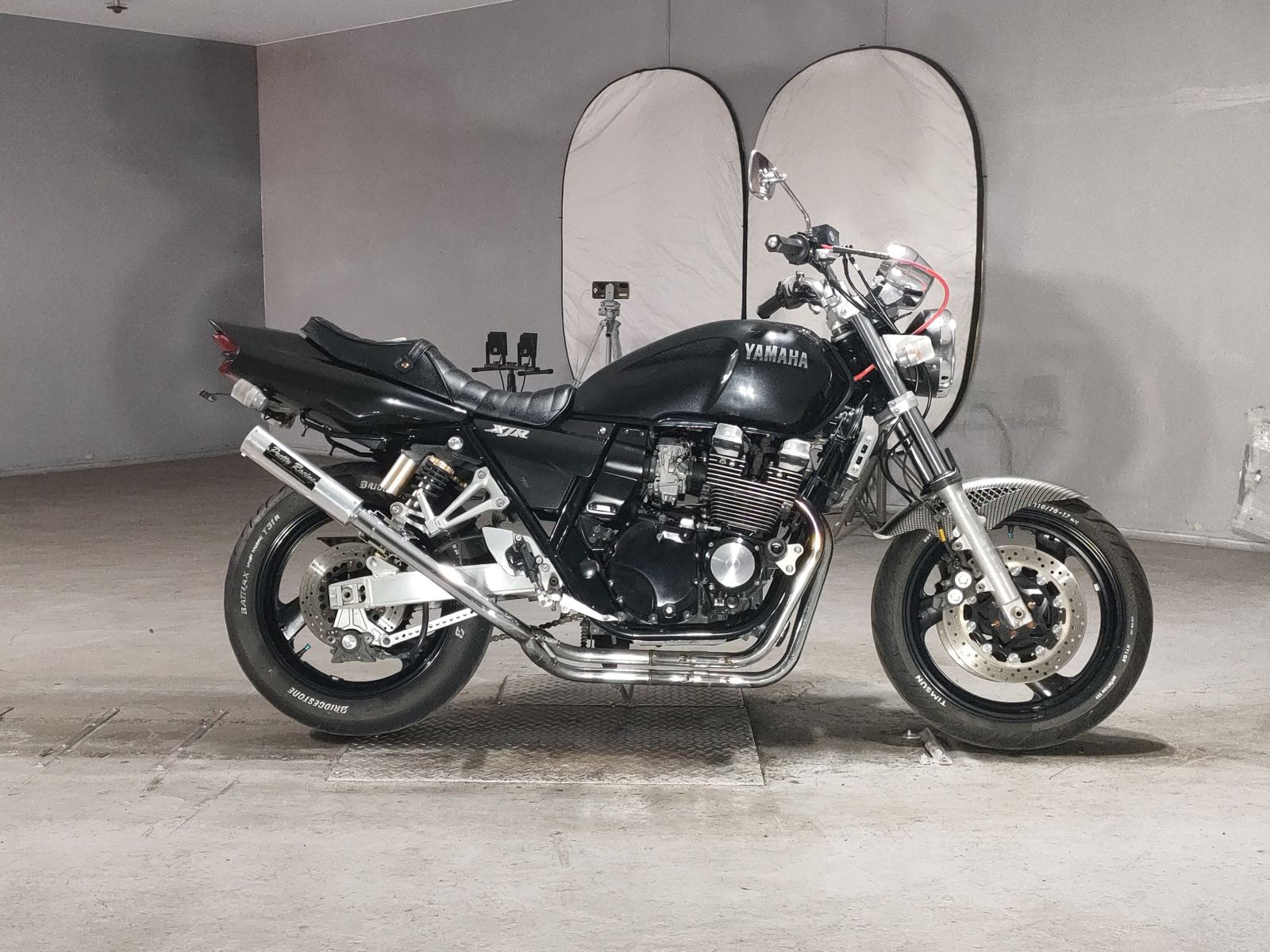 Yamaha XJR400R-1